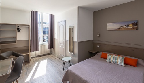 Superior Double Room, Air conditioned