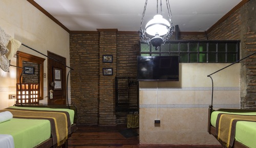 Vigan Room