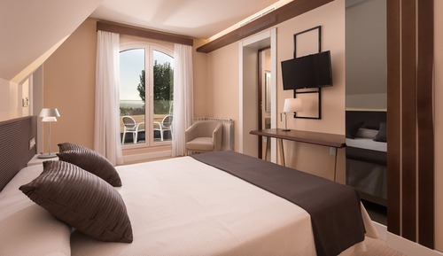 Deluxe Double Room, 1 Queen Bed