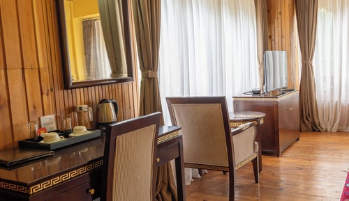 Royal Suite with Balcony and Mountain view