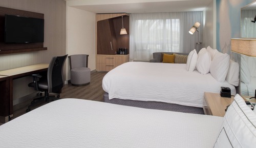 Room, 2 Queen Beds (Hearing Accessible)