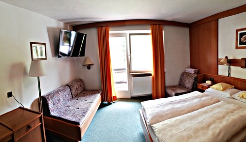 Superior Triple Room