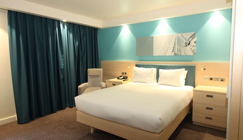 Room, 1 Queen Bed, Accessible