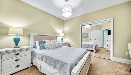 Signature Condo, 3 Bedrooms, Pool Access