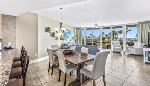 Exclusive Condo, 3 Bedrooms, Balcony