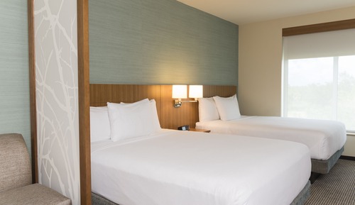 Deluxe Room, Multiple Beds (2 Queen & 1 Sofa Bed)