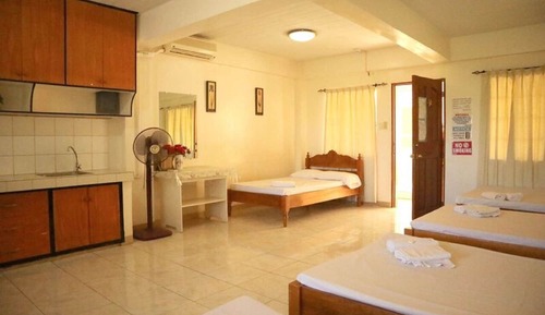 Family Room for 12
