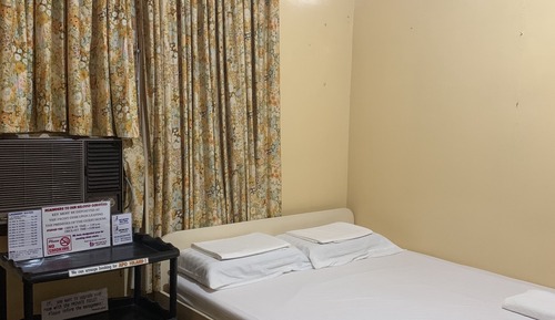 Double Room with Shared Toilet
