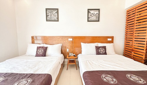 Deluxe Twin Room, City View