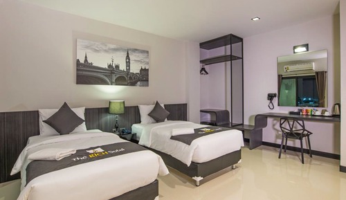 Deluxe Twin Room
