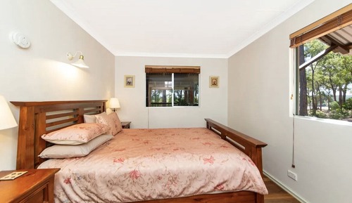 Cottage (Billabong)