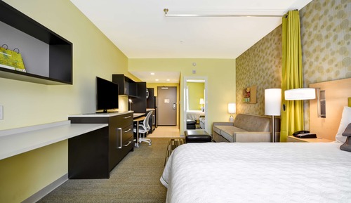 Premium Studio Suite, 1 King Bed