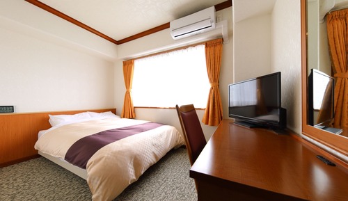 Double (Double Bed)