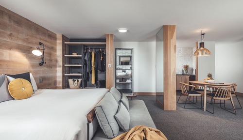 The Twin Suite