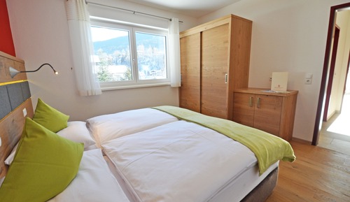 Classic Apartment, 2 Bedrooms, Mountain View, Mountainside (cleaning fee 105 EUR)