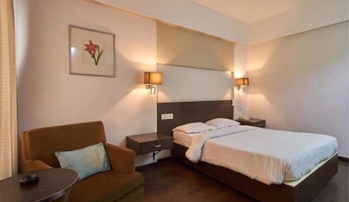 Deluxe Double Room, City View