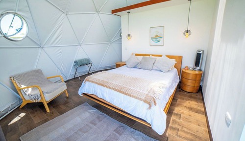 Deluxe Tent, City View