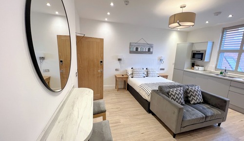 Family Studio Suite, Garden View