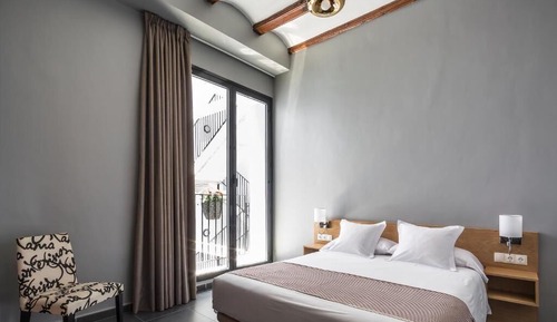 Comfort Apartment, City View