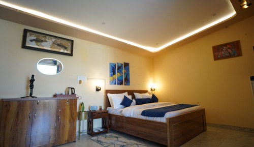 Basic Double Room, Garden View