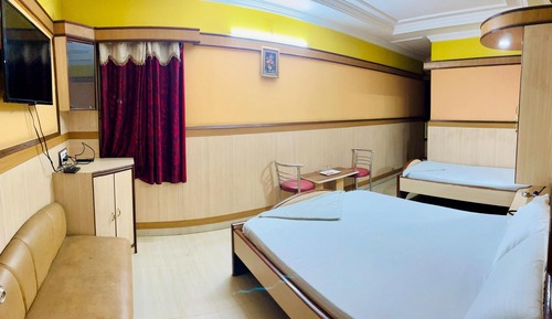 Family Room, City View