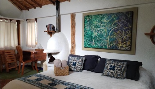 Deluxe Suite, Balcony