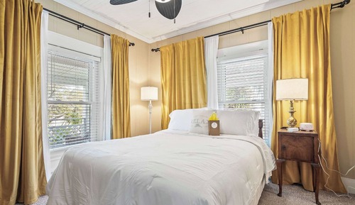 Suite, Courtyard View