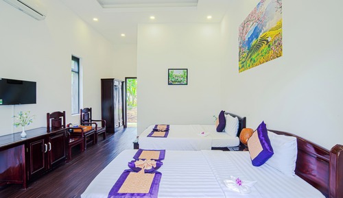 Lotus Island Bungalow (Double/Twin)