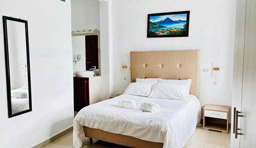 Suite, 2 Bedrooms, Lake View