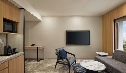 Suite, 1 King Bed with Sofa bed, Non Smoking (City View)