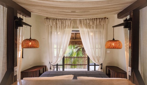 Luxury Villa, Lagoon View