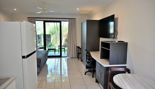 Deluxe Studio, Balcony