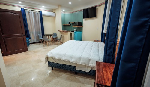 Luxury Apartment, City View