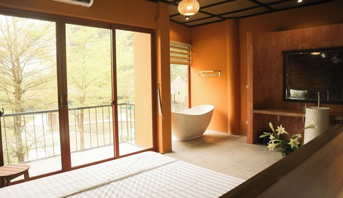 Double Room, Mountain View