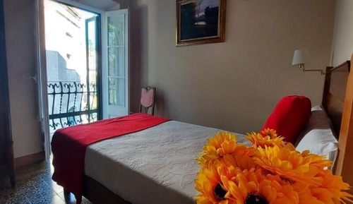 Comfort Single Room, Balcony, City View