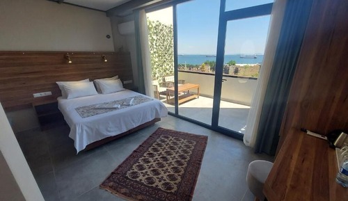 Superior Double or Twin Room, Terrace, Sea View