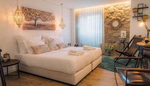 Deluxe Double or Twin Room, City View