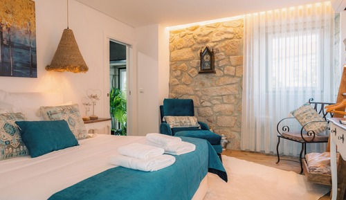 Deluxe Double Room, City View