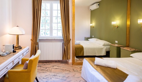 Double Room, Non Smoking, Garden View