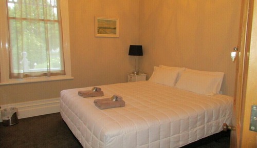 Valmai Villa Room 3