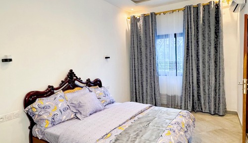 Penthouse, Balcony, City View