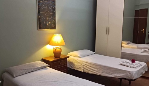 Basic Twin Room, Balcony, Garden View