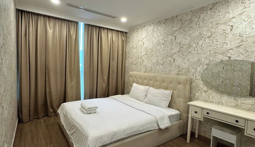 Deluxe Apartment, 3 Bedrooms, Balcony, City View