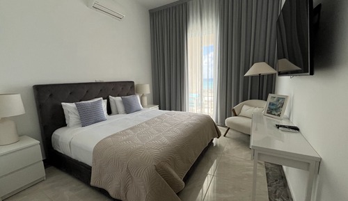 Luxury Villa, Sea View