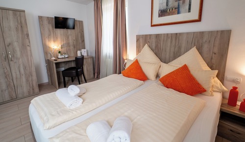 Classic Double or Twin Room