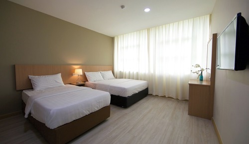 Basic Triple Room