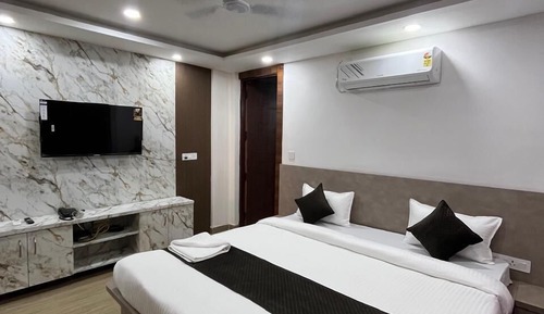 Deluxe Suite, Garden View