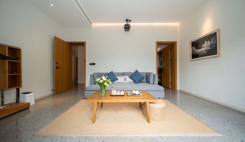 Luxury Suite, Hill View
