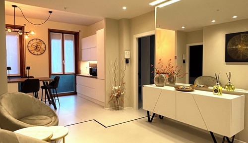 Glass room 03