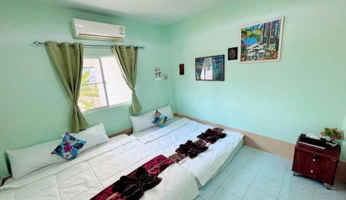 Family House, Lanai, Pool View